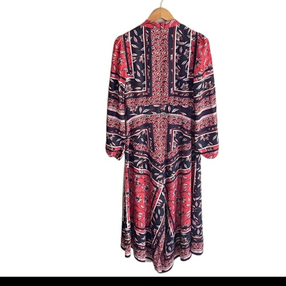 Vince Camuto Scarf Print Handkerchief Hem Long Sleeve Shirtdress - Picture 5 of 8